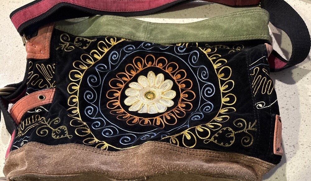 Lucky Brand Vintage Embroidered Boho 100% Cowhide Leather Purse VG Condition